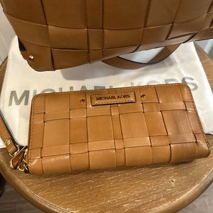 Authentic Michael Kors "Vivian" Luggage (color) Basket Weave Wallet